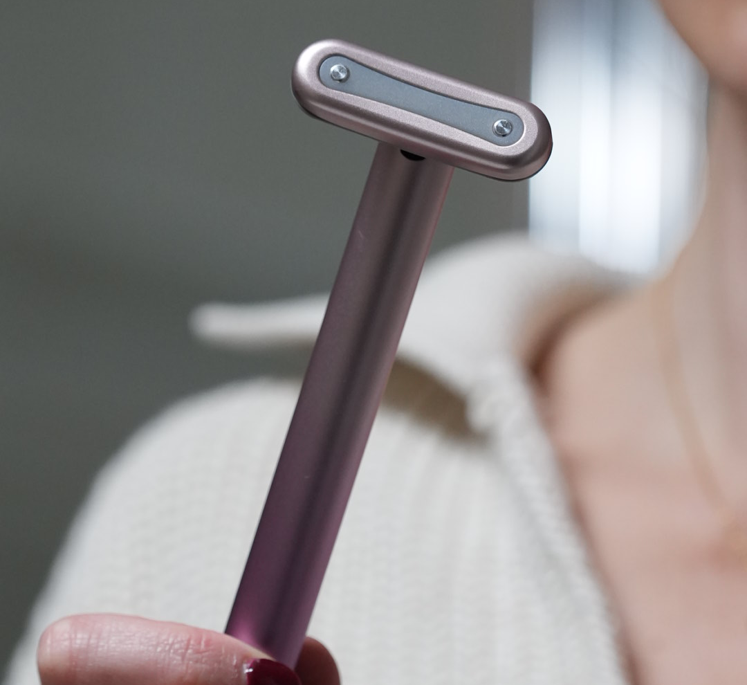 LED Light Therapy Cosmetic Tools - Aezthetic
